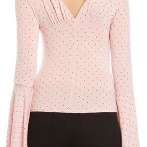 Woman’s long sleeve pink free people shirt